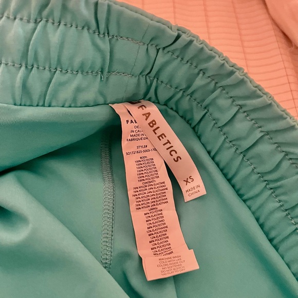 Fabletics Pamela Running Athletic Workout Shorts Size XS - Picture 5 of 6